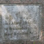 Grave og mindesten på Arnkil, Preussisk mindesten